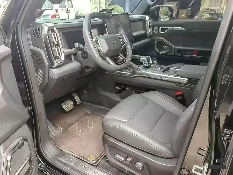 2023 Jetour Traveller 1.5T 184HP L4 7DCT,autocango,china used car exporter,china ev exporter,chinese used car exporter,chinese used ev exporter