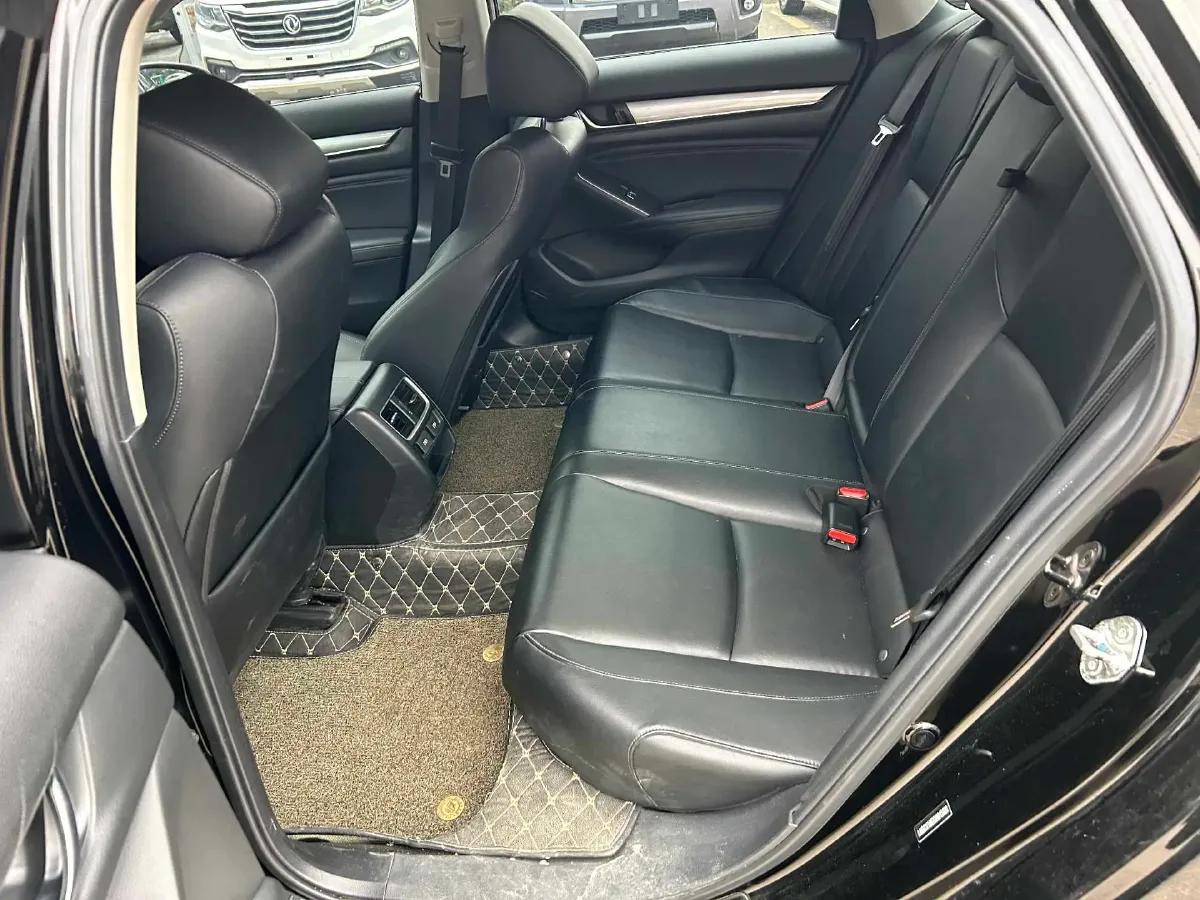 2022 Honda Accord 1.5T 194HP L4 CVT,autocango,china used car exporter,china ev exporter,chinese used car exporter,chinese used ev exporter