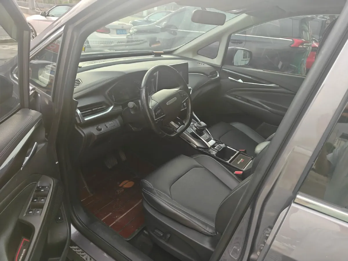 2022 MAXUS G10 2.0T 224HP L4 6MT,autocango,china used car exporter,china ev exporter,chinese used car exporter,chinese used ev exporter