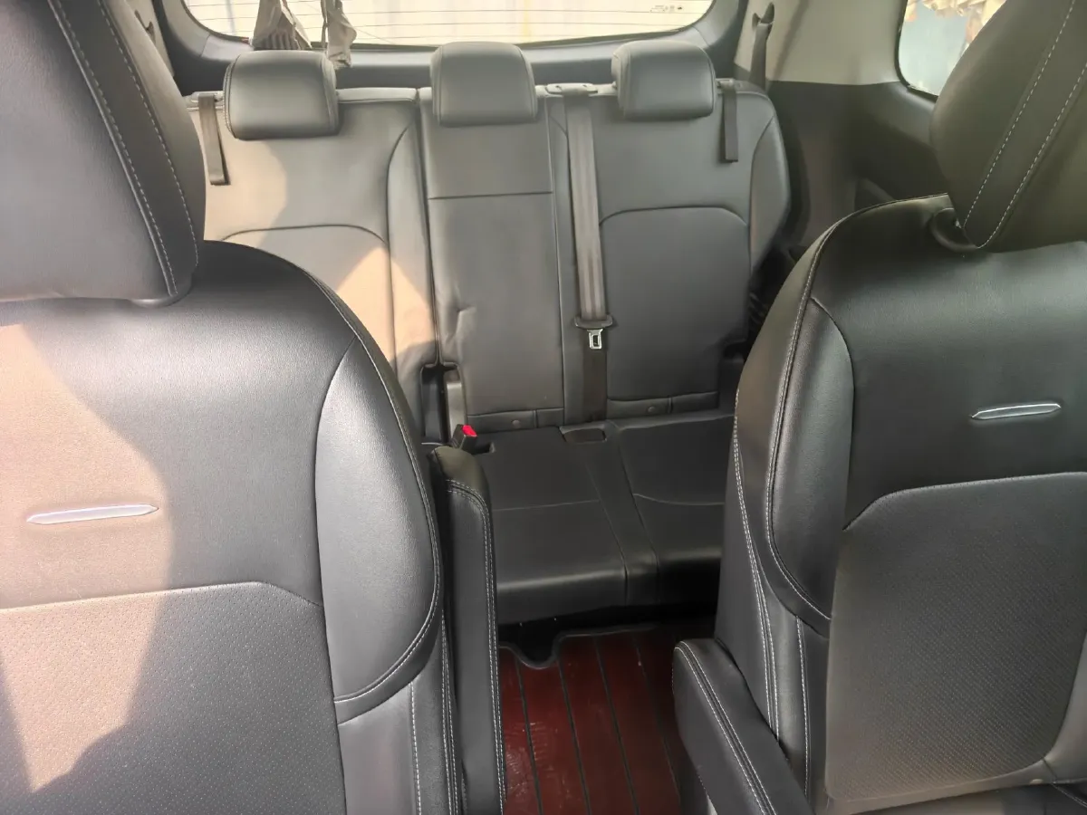 2022 MAXUS G10 2.0T 224HP L4 6MT,autocango,china used car exporter,china ev exporter,chinese used car exporter,chinese used ev exporter