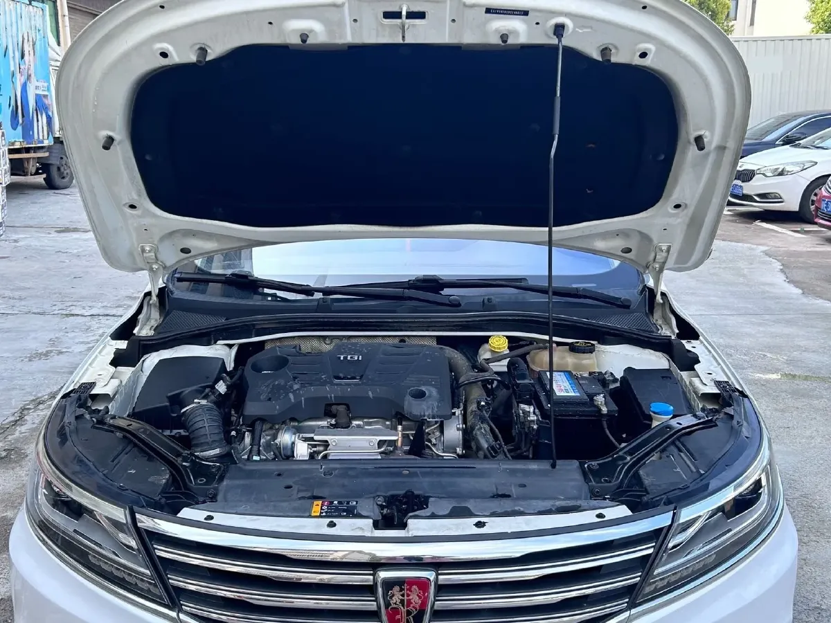 2017 Roewe i6 1.5T 169HP L4 7DCT,autocango,china used car exporter,china ev exporter,chinese used car exporter,chinese used ev exporter