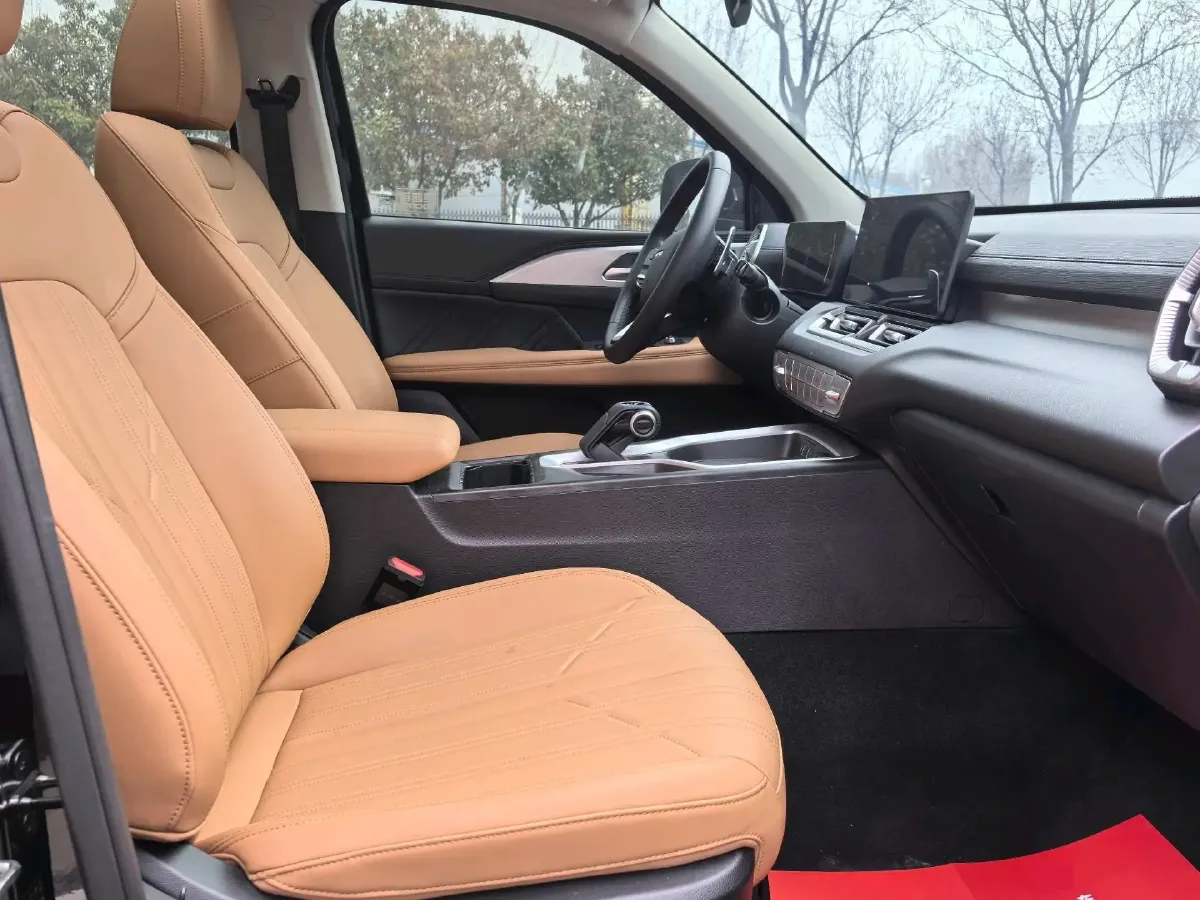 2025 Haval H5 2.0T 166HP L4 8AT,autocango,china used car exporter,china ev exporter,chinese used car exporter,chinese used ev exporter