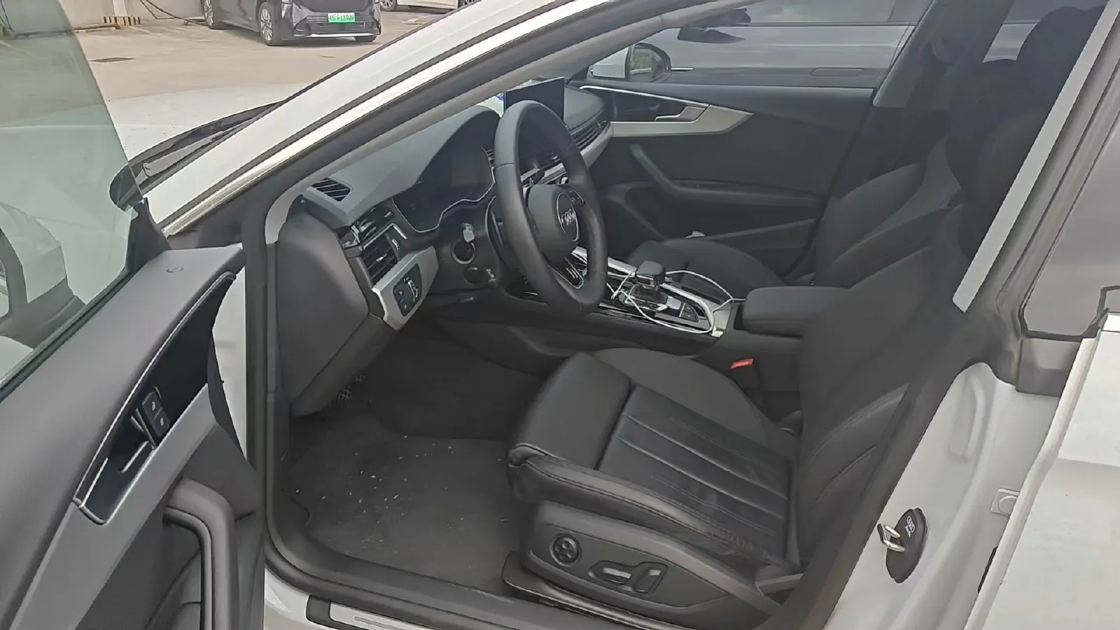 2024 Audi A5 2.0T 204HP L4 7DCT,autocango,china used car exporter,china ev exporter,chinese used car exporter,chinese used ev exporter