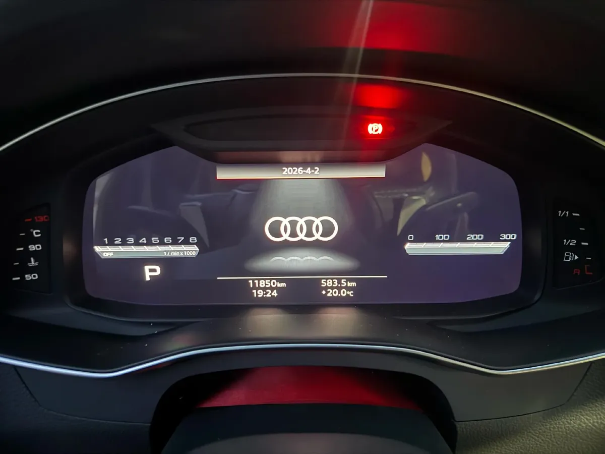 2024 Audi A7L 2.0T 245HP L4 7DCT,autocango,china used car exporter,china ev exporter,chinese used car exporter,chinese used ev exporter