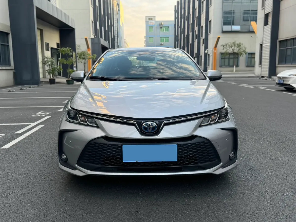 2023 Toyota Corolla 1.8L 98HP L4 E-CVT Hybrid,autocango,china used car exporter,china ev exporter,chinese used car exporter,chinese used ev exporter