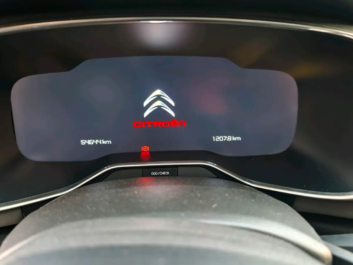 2019 Citroen C5 Aircross 1.6T 170HP L4 6AT,autocango,china used car exporter,china ev exporter,chinese used car exporter,chinese used ev exporter