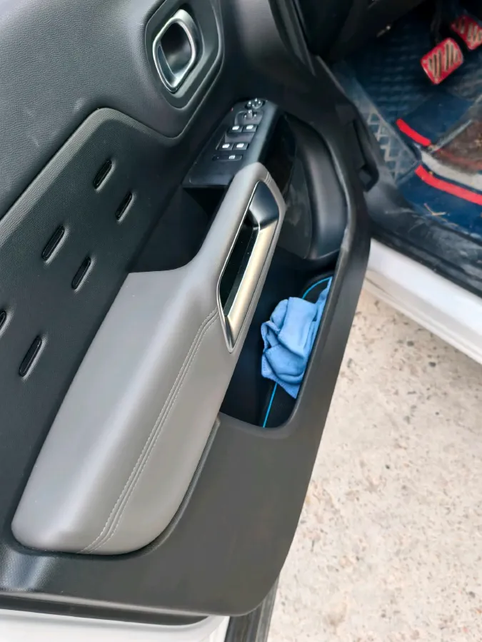 2019 Citroen C5 Aircross 1.6T 170HP L4 6AT,autocango,china used car exporter,china ev exporter,chinese used car exporter,chinese used ev exporter