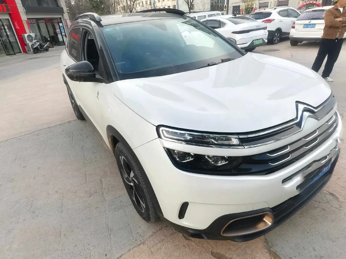 2019 Citroen C5 Aircross 1.6T 170HP L4 6AT,autocango,china used car exporter,china ev exporter,chinese used car exporter,chinese used ev exporter