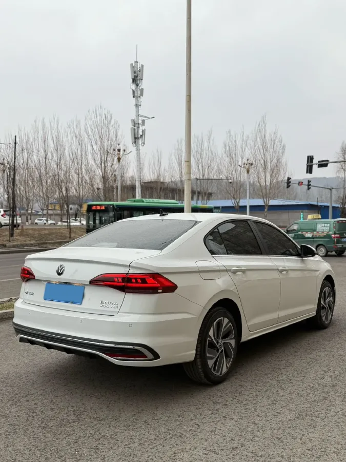 2023 Volkswagen Bora 1.2T 116HP L4 7DCT,autocango,china used car exporter,china ev exporter,chinese used car exporter,chinese used ev exporter