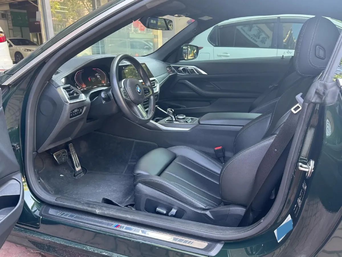 2022 Audi A6L 2.0T 224HP L4 7DCT,autocango,china used car exporter,china ev exporter,chinese used car exporter,chinese used ev exporter