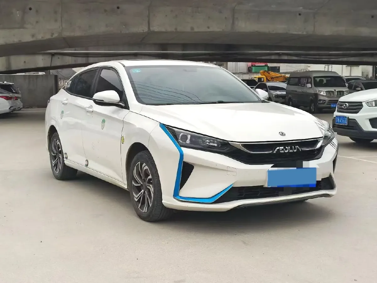2021 DongFeng Aeolus YiXuan 1.5T 150HP L4 6DCT,autocango,china used car exporter,china ev exporter,chinese used car exporter,chinese used ev exporter