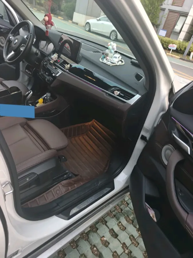 2022 BMW X1 1.5T 140HP L3 7DCT,autocango,china used car exporter,china ev exporter,chinese used car exporter,chinese used ev exporter