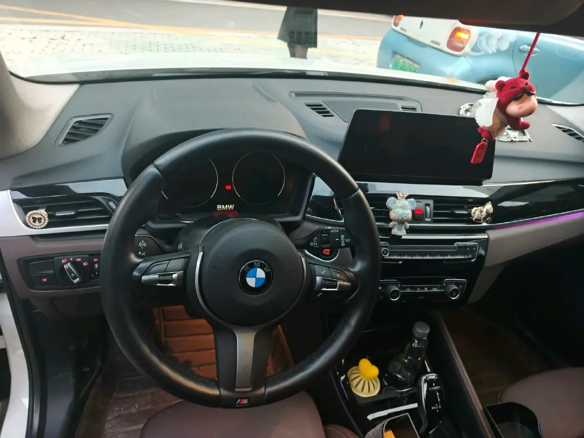 2022 BMW X1 1.5T 140HP L3 7DCT,autocango,china used car exporter,china ev exporter,chinese used car exporter,chinese used ev exporter