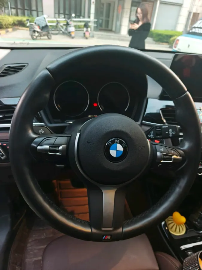 2022 BMW X1 1.5T 140HP L3 7DCT,autocango,china used car exporter,china ev exporter,chinese used car exporter,chinese used ev exporter