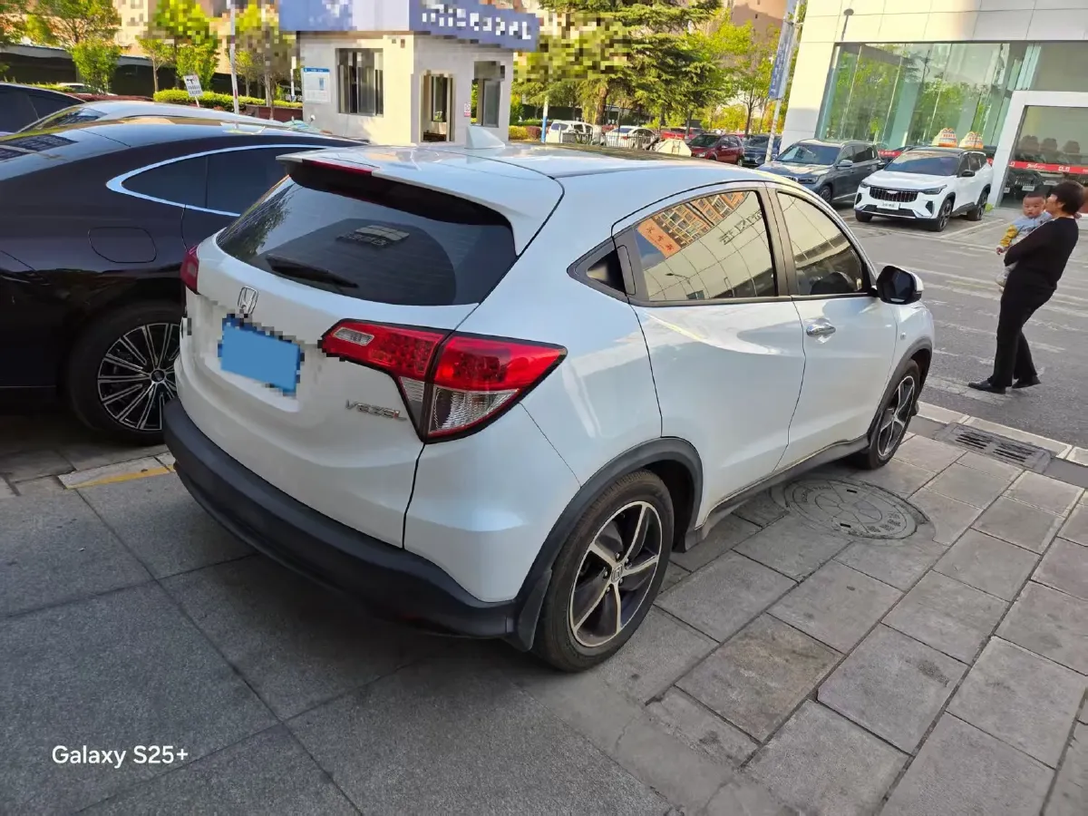 2020 Honda Vezel 1.5L 131HP L4 CVT,autocango,china used car exporter,china ev exporter,chinese used car exporter,chinese used ev exporter