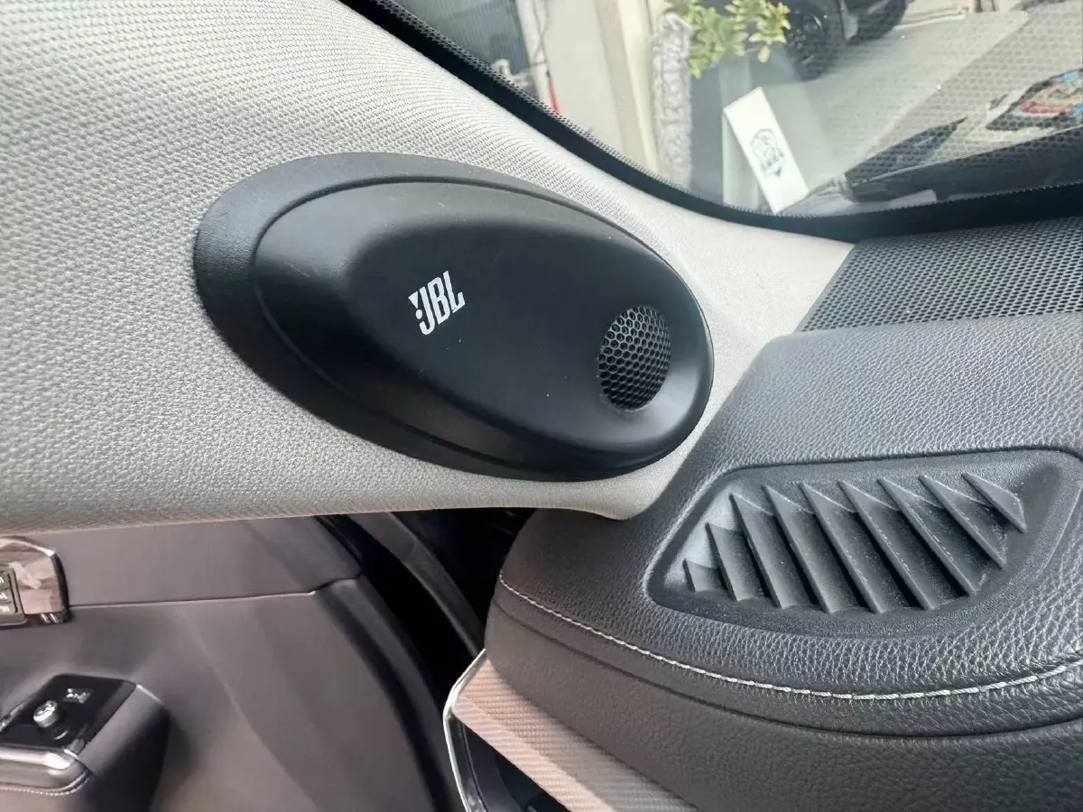 2022 Toyota Highlander 2.5L 192HP L4 E-CVT Hybrid,autocango,china used car exporter,china ev exporter,chinese used car exporter,chinese used ev exporter