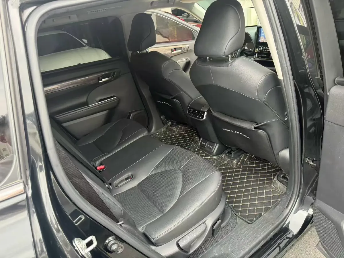 2022 Toyota Highlander 2.5L 192HP L4 E-CVT Hybrid,autocango,china used car exporter,china ev exporter,chinese used car exporter,chinese used ev exporter