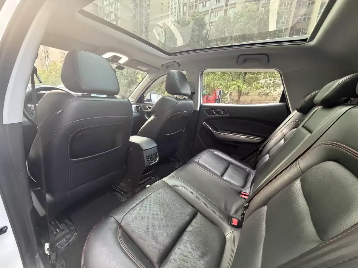 2017 Chery Tiggo 5x 1.5T 147HP L4 6DCT,autocango,china used car exporter,china ev exporter,chinese used car exporter,chinese used ev exporter