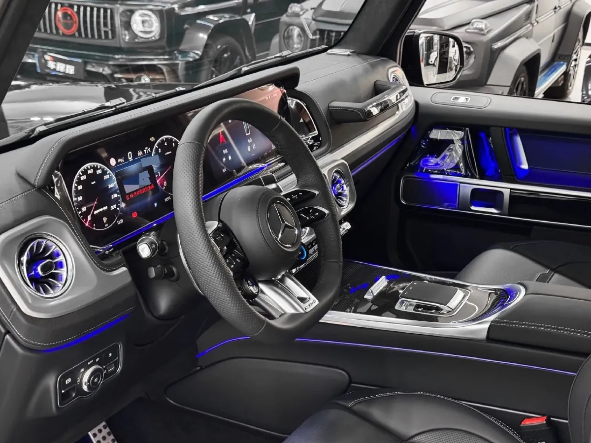 2025 Mercedes-Benz G AMG 4.0T 585HP V8 9AT,autocango,china used car exporter,china ev exporter,chinese used car exporter,chinese used ev exporter