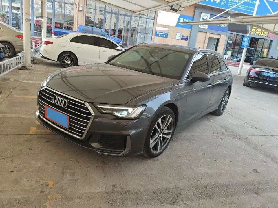 2021 Audi A6 2.0T 245HP L4 7DCT,autocango,china used car exporter,china ev exporter,chinese used car exporter,chinese used ev exporter