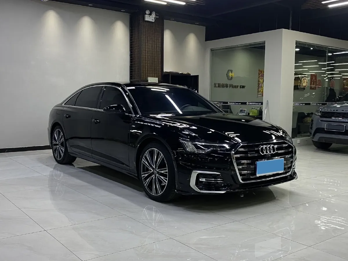 2019 Mercedes-Benz GLC Class 2.0T 245HP L4 9AT,autocango,china used car exporter,china ev exporter,chinese used car exporter,chinese used ev exporter