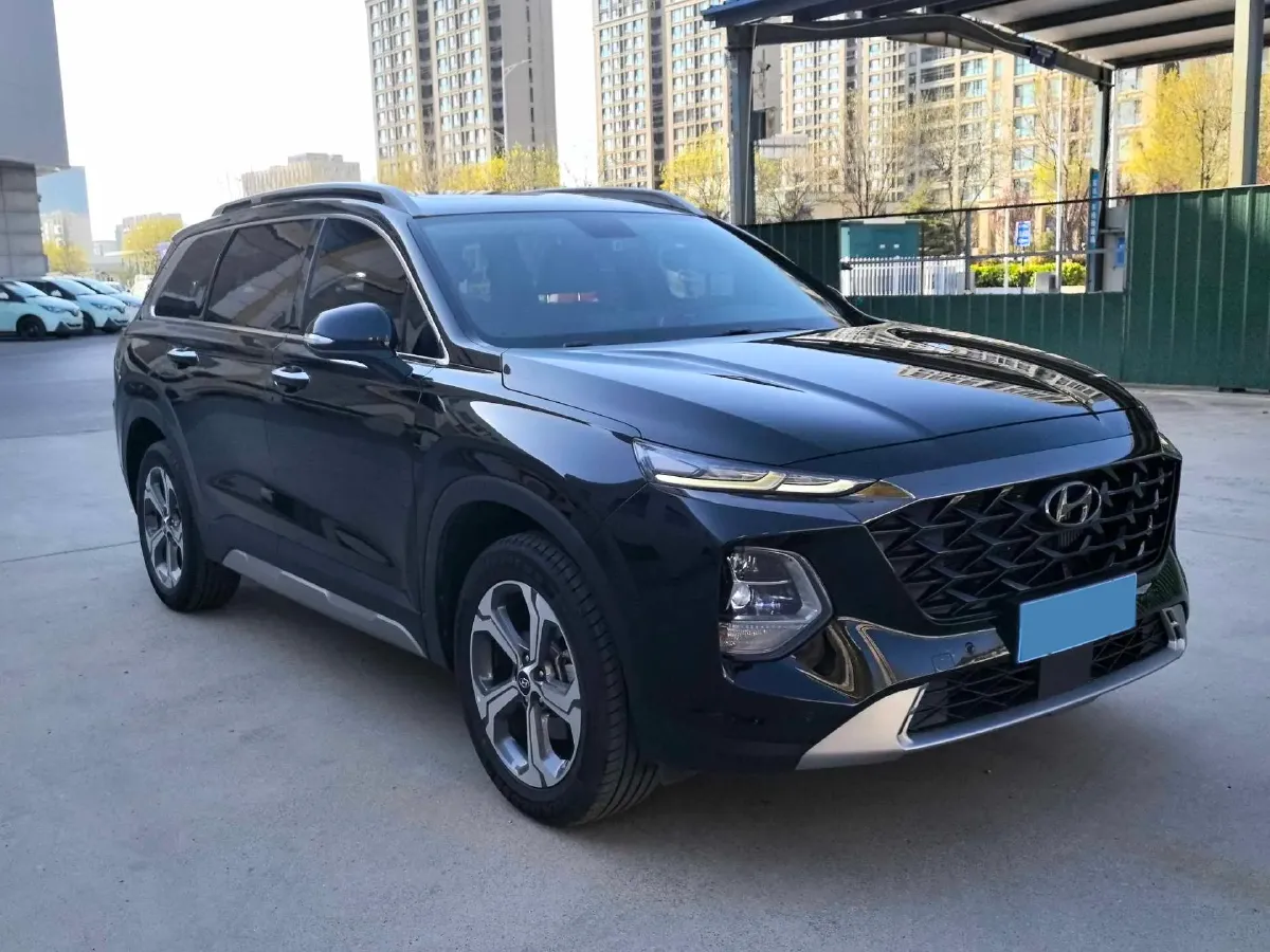2023 Hyundai Santafe 2.0T 230HP L4 8AT,autocango,china used car exporter,china ev exporter,chinese used car exporter,chinese used ev exporter