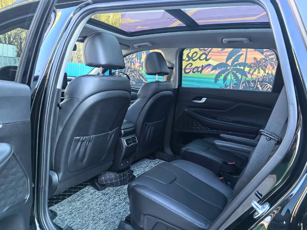 2023 Hyundai Santafe 2.0T 230HP L4 8AT,autocango,china used car exporter,china ev exporter,chinese used car exporter,chinese used ev exporter