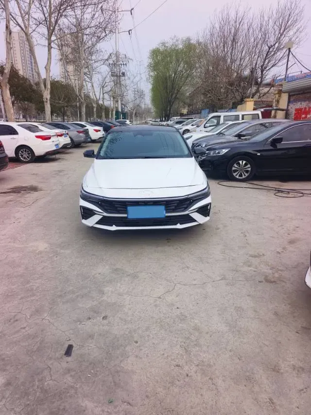 2023 Hyundai Elantra 1.5L 115HP L4 CVT,autocango,china used car exporter,china ev exporter,chinese used car exporter,chinese used ev exporter