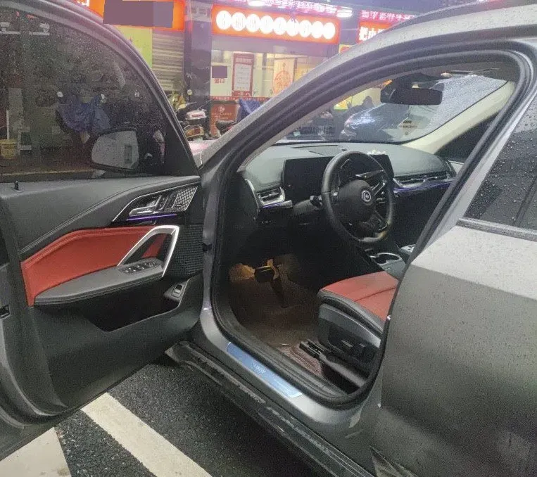 2023 BMW X1 2.0T 204HP L4 7DCT,autocango,china used car exporter,china ev exporter,chinese used car exporter,chinese used ev exporter