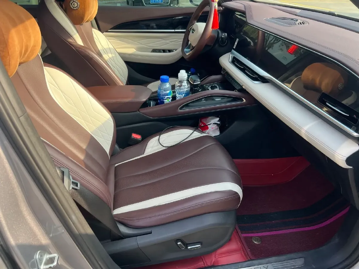 2021 Geely Monjaro 2.0T 218HP L4 7DCT,autocango,china used car exporter,china ev exporter,chinese used car exporter,chinese used ev exporter