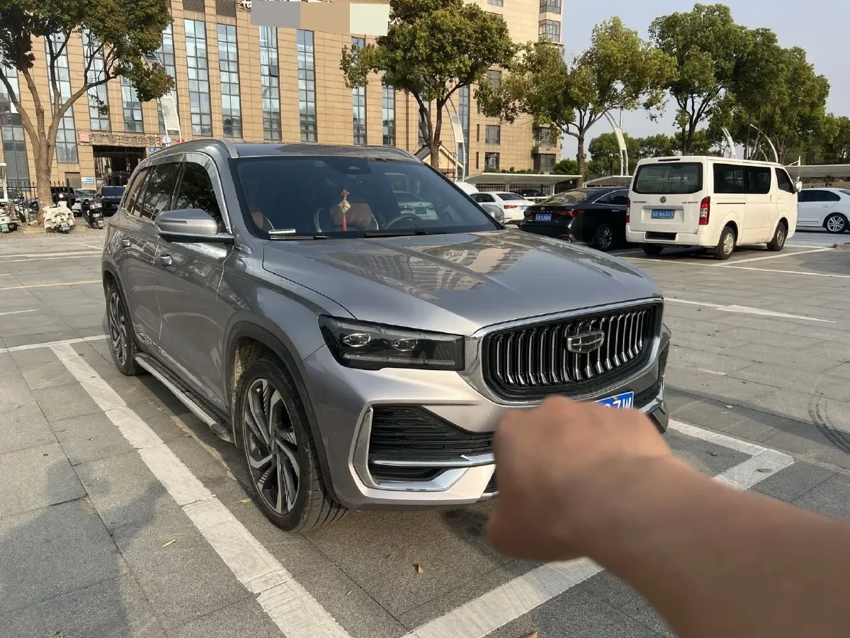 2021 Geely Monjaro 2.0T 218HP L4 7DCT,autocango,china used car exporter,china ev exporter,chinese used car exporter,chinese used ev exporter