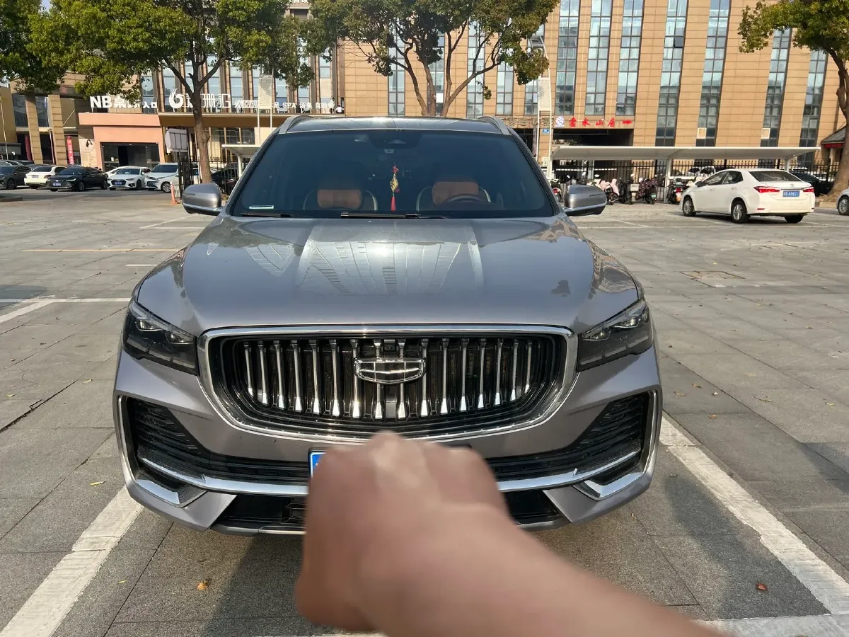 2021 Geely Monjaro 2.0T 218HP L4 7DCT,autocango,china used car exporter,china ev exporter,chinese used car exporter,chinese used ev exporter