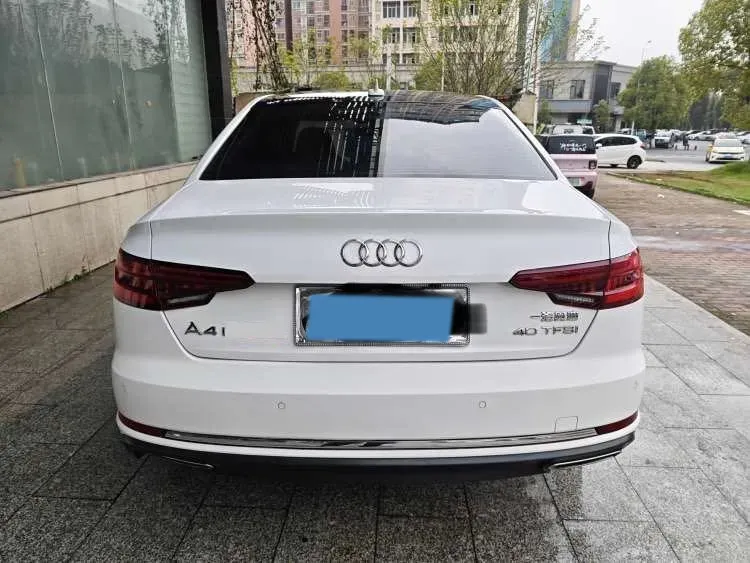 2019 Audi A4L 2.0T 190HP L4 7DCT,autocango,china used car exporter,china ev exporter,chinese used car exporter,chinese used ev exporter