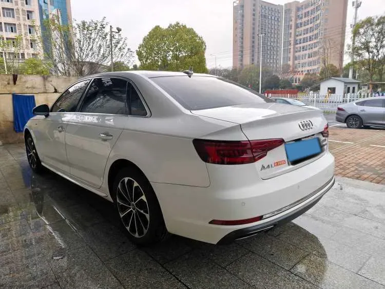 2019 Audi A4L 2.0T 190HP L4 7DCT,autocango,china used car exporter,china ev exporter,chinese used car exporter,chinese used ev exporter