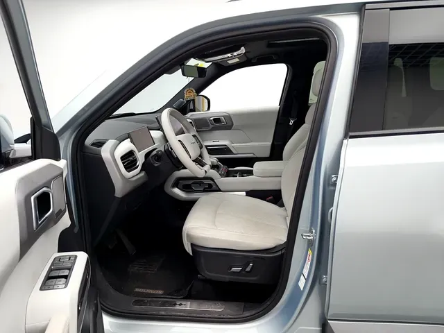 2025 FangChengBao Tai 3 BEV,autocango,china used car exporter,china ev exporter,chinese used car exporter,chinese used ev exporter