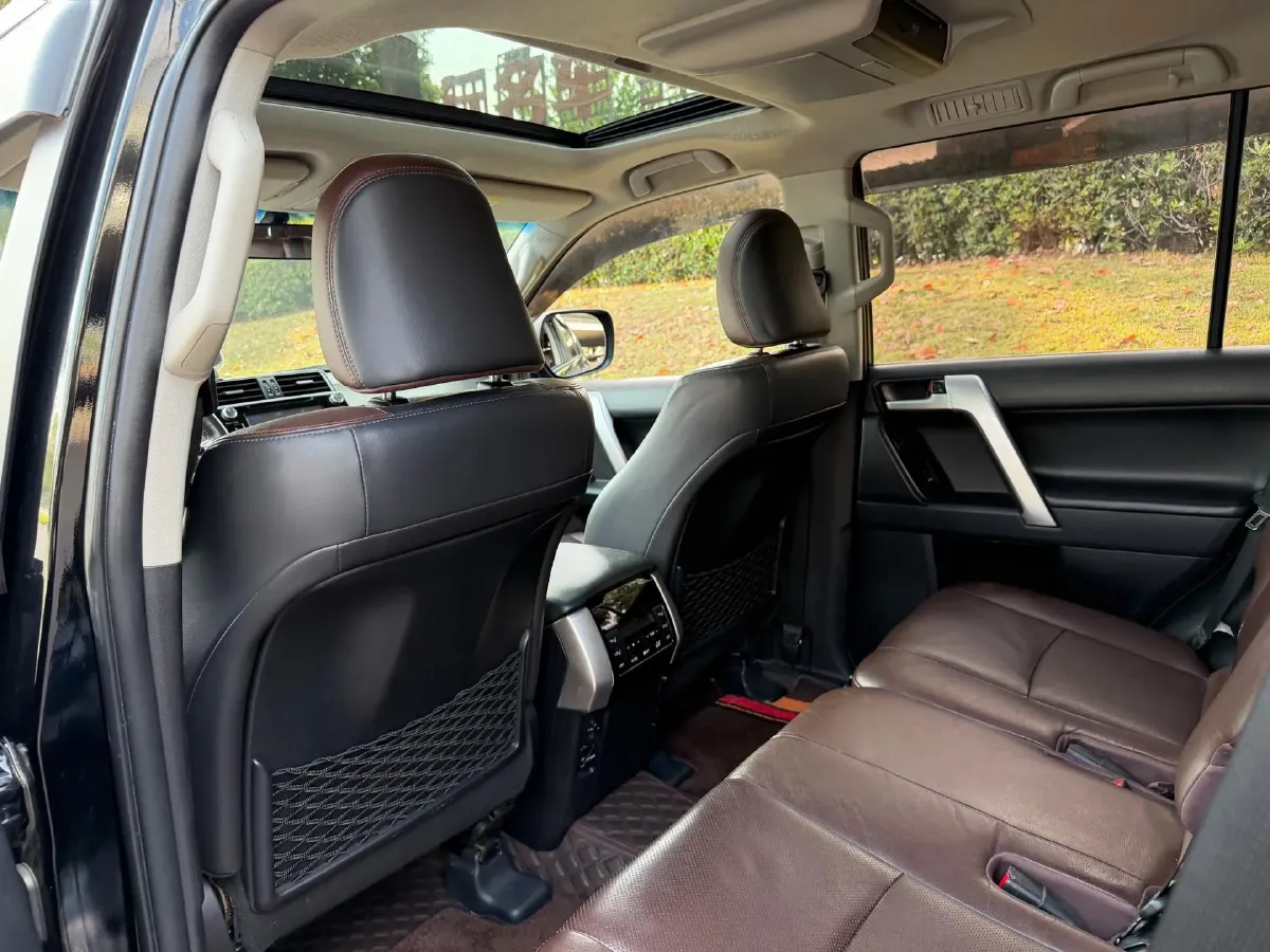 2018 Mercedes-Benz E Class 2.0T 184HP L4 9AT,autocango,china used car exporter,china ev exporter,chinese used car exporter,chinese used ev exporter