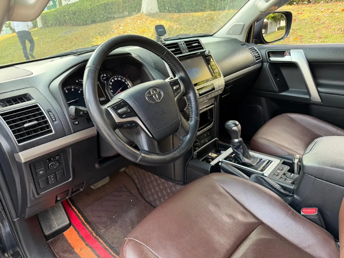 2018 Mercedes-Benz E Class 2.0T 184HP L4 9AT,autocango,china used car exporter,china ev exporter,chinese used car exporter,chinese used ev exporter