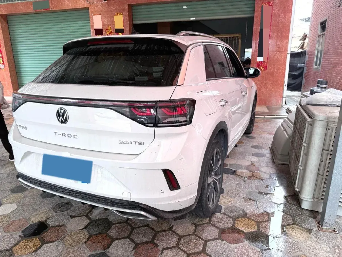 2023 Volkswagen T-Roc 1.5T 160HP L4 7DCT,autocango,china used car exporter,china ev exporter,chinese used car exporter,chinese used ev exporter