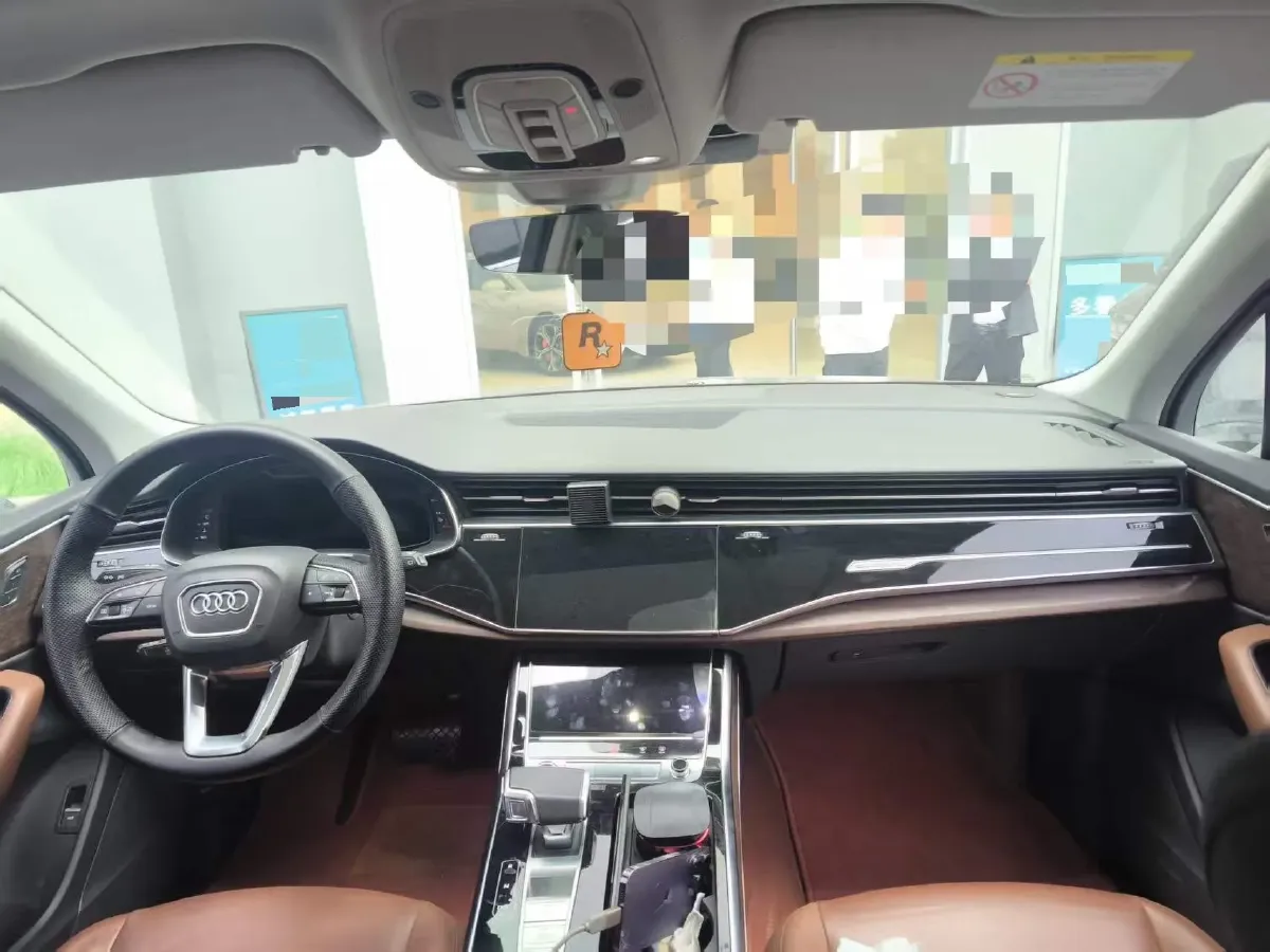 2021 Audi Q7 2.0T 245HP L4 8AT,autocango,china used car exporter,china ev exporter,chinese used car exporter,chinese used ev exporter