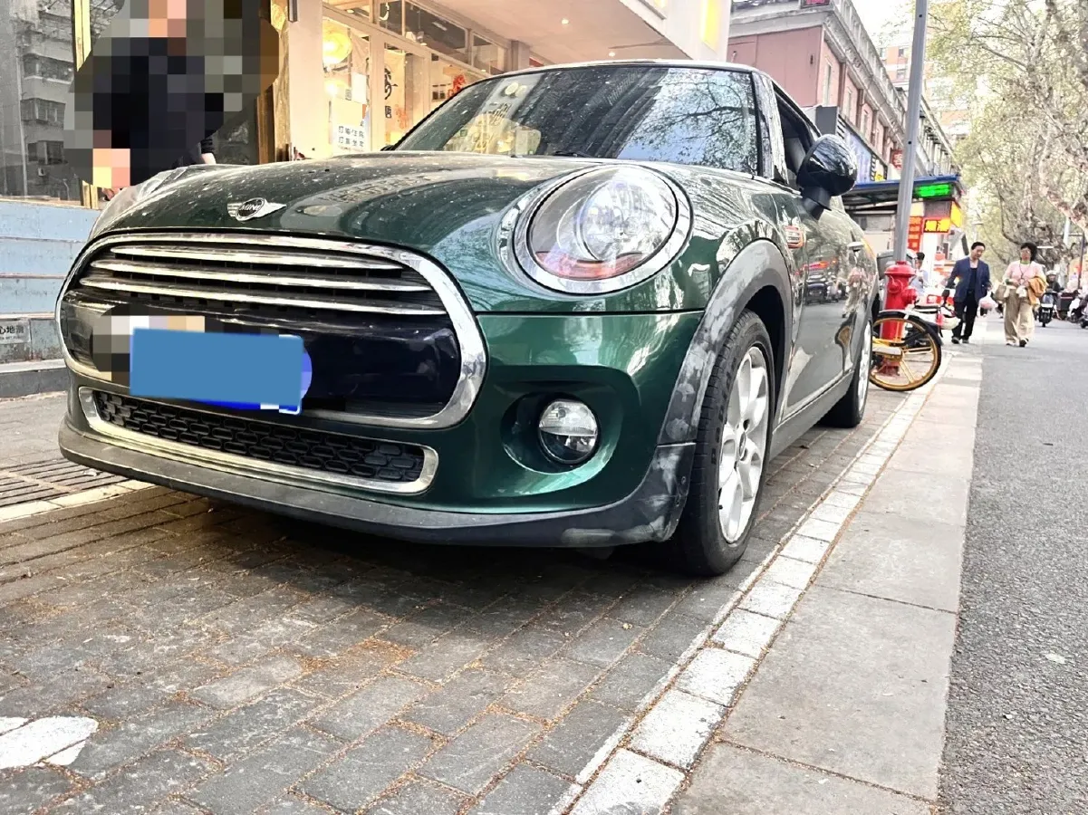 2016 MINI MINI 1.5T 136HP L3 6AT,autocango,china used car exporter,china ev exporter,chinese used car exporter,chinese used ev exporter