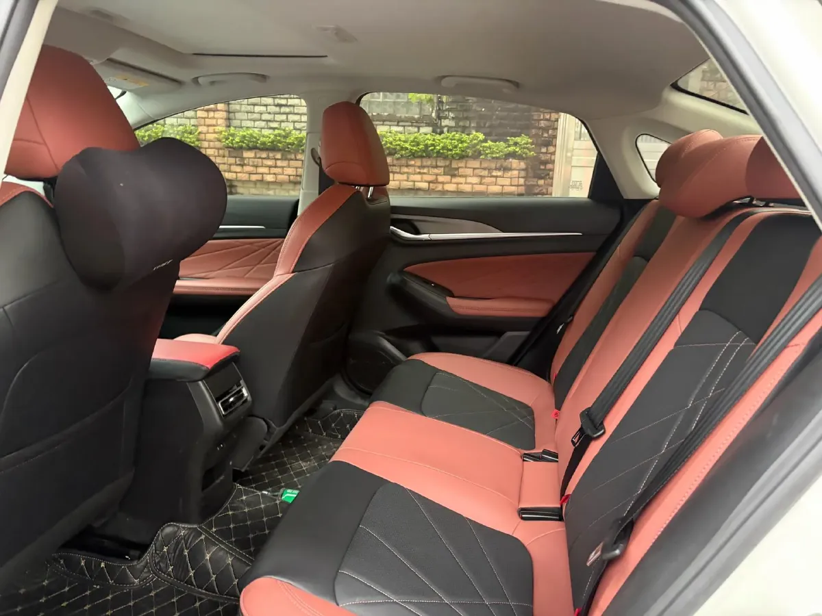 2023 ChangAn Eado 1.4T 160HP L4 7DCT,autocango,china used car exporter,china ev exporter,chinese used car exporter,chinese used ev exporter