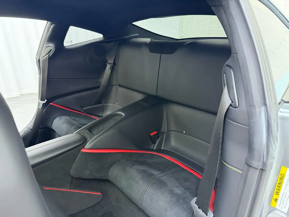 2020 Ferrari Roma 3.9T 620HP V8 8DCT,autocango,china used car exporter,china ev exporter,chinese used car exporter,chinese used ev exporter