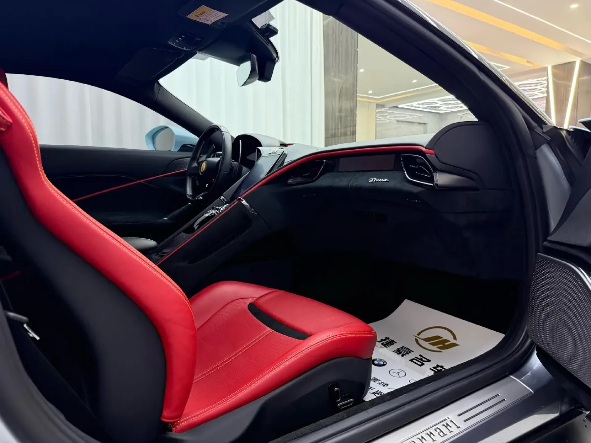 2020 Ferrari Roma 3.9T 620HP V8 8DCT,autocango,china used car exporter,china ev exporter,chinese used car exporter,chinese used ev exporter