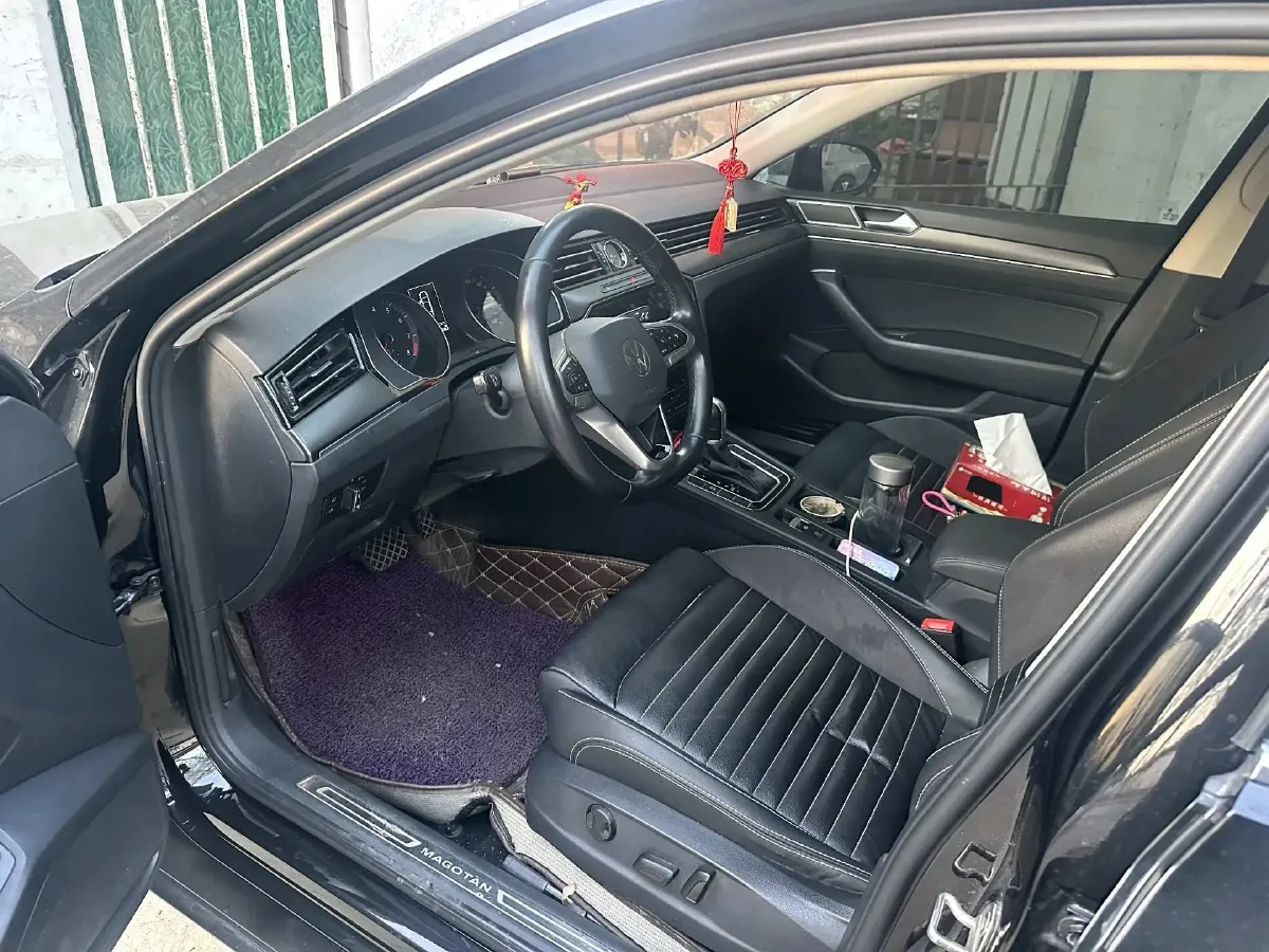 2020 Volkswagen Magotan 2.0T 186HP L4 7DCT,autocango,china used car exporter,china ev exporter,chinese used car exporter,chinese used ev exporter
