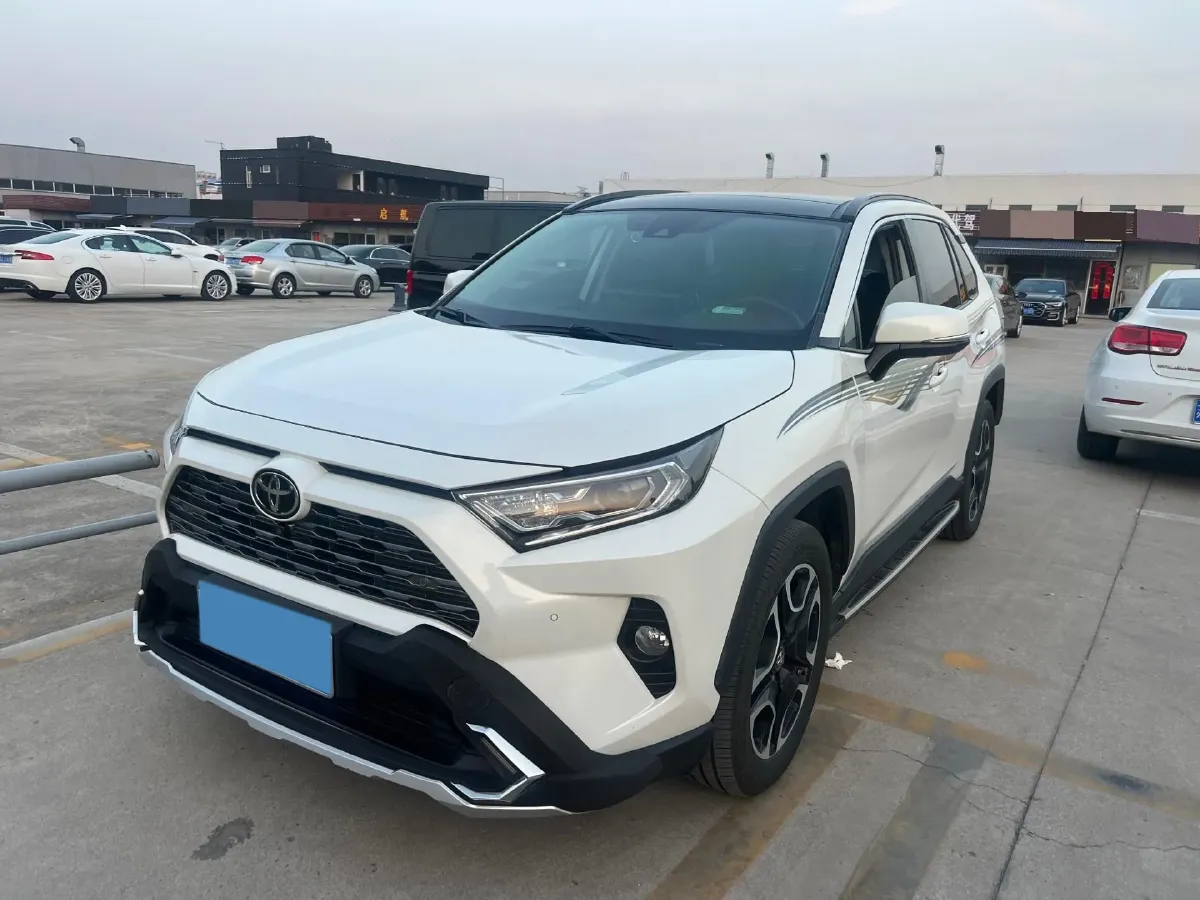 2020 Toyota RAV4 2.0L 171HP L4 CVT,autocango,china used car exporter,china ev exporter,chinese used car exporter,chinese used ev exporter
