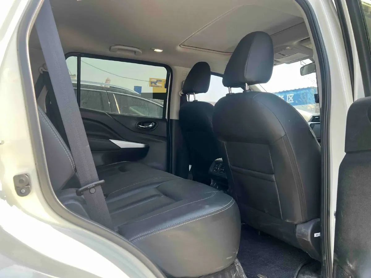 2020 Nissan Terra 2.5L 193HP L4 7AT,autocango,china used car exporter,china ev exporter,chinese used car exporter,chinese used ev exporter