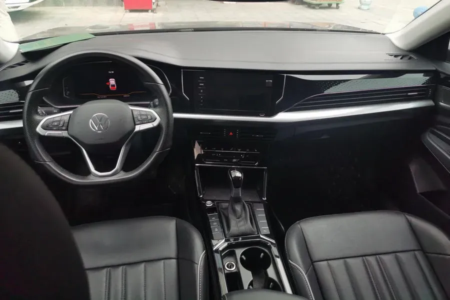 2022 Skoda Kodiak GT 2.0T 186HP L4 7DCT,autocango,china used car exporter,china ev exporter,chinese used car exporter,chinese used ev exporter