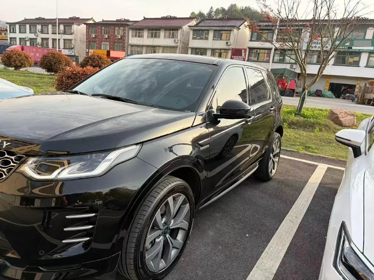 2025 Land Rover Discovery Sport 2.0T 249HP L4 9AT,autocango,china used car exporter,china ev exporter,chinese used car exporter,chinese used ev exporter