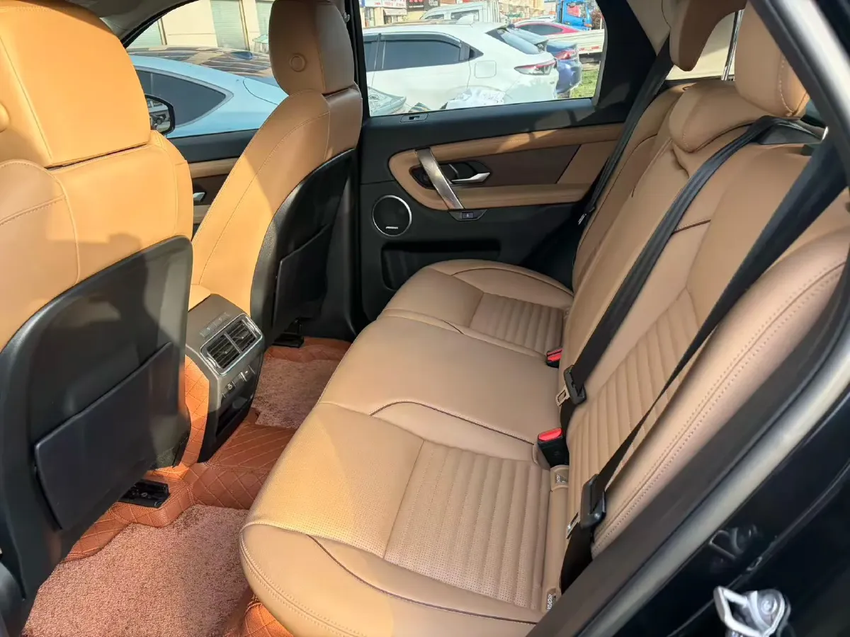 2025 Land Rover Discovery Sport 2.0T 249HP L4 9AT,autocango,china used car exporter,china ev exporter,chinese used car exporter,chinese used ev exporter