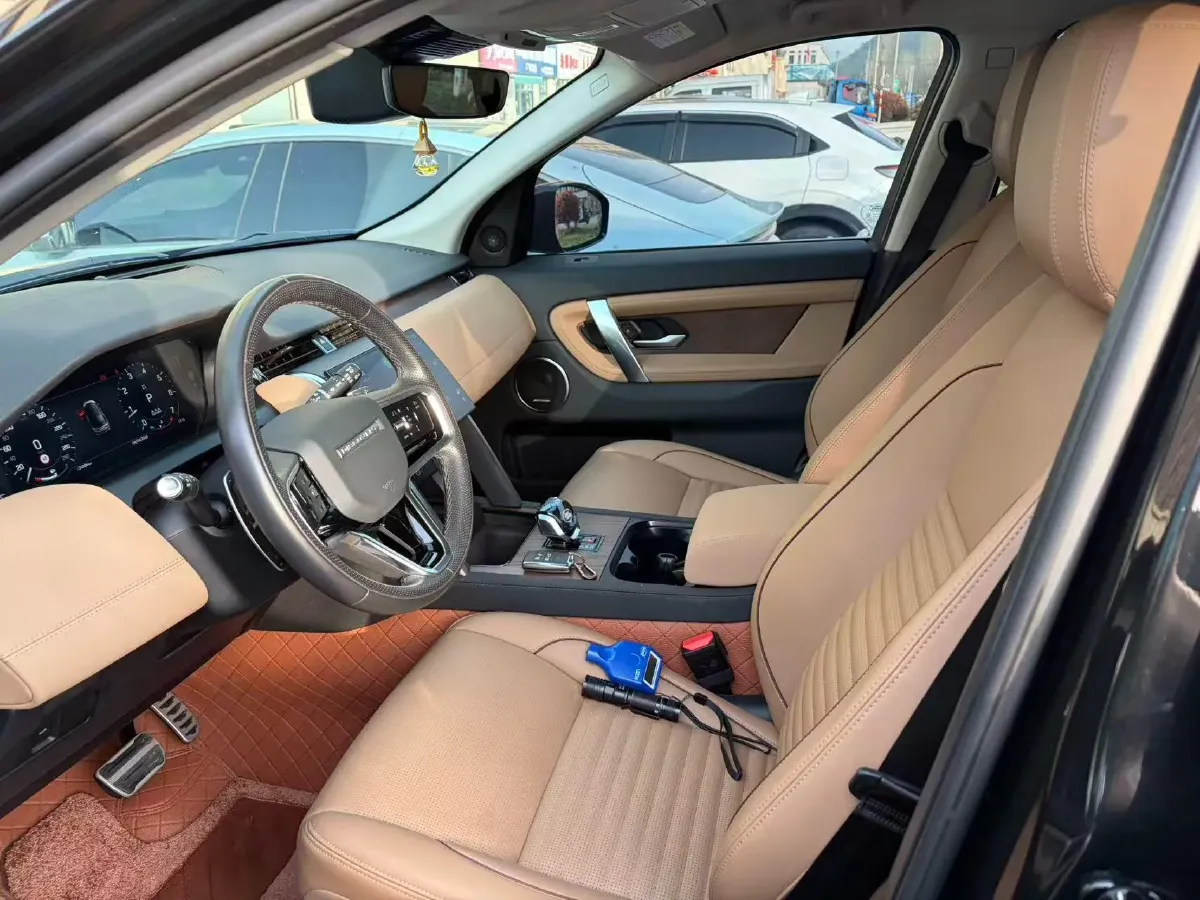 2025 Land Rover Discovery Sport 2.0T 249HP L4 9AT,autocango,china used car exporter,china ev exporter,chinese used car exporter,chinese used ev exporter